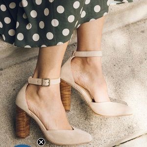 Women’s French inspired heel in tan